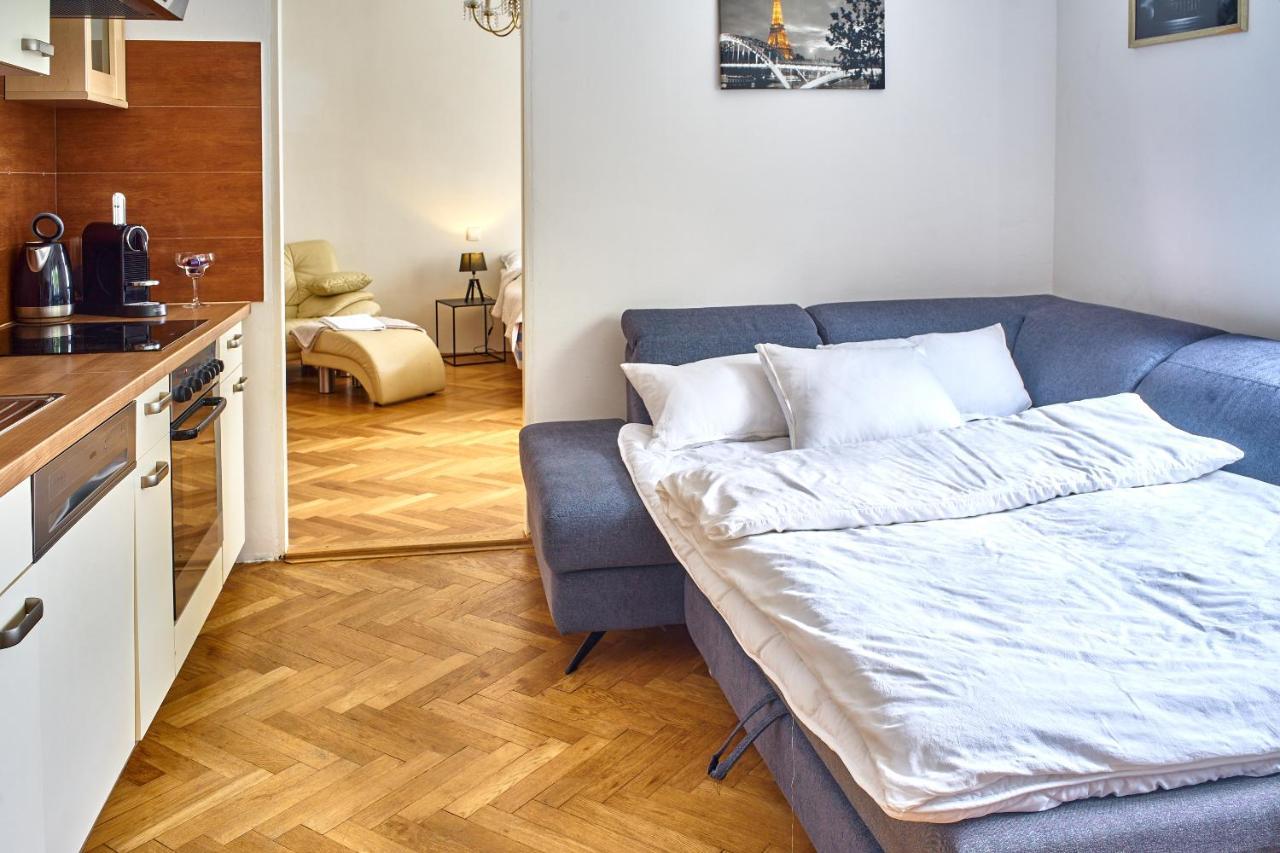 Apartman III Praha - Centrum Praga Exterior foto